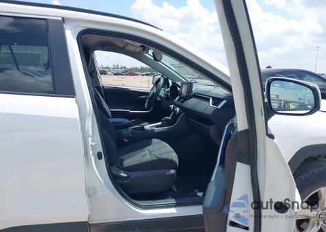 2021 Toyota Rav4 Xle z USA, uszkodzony, nr VIN 2T3W1RFV9MW173841